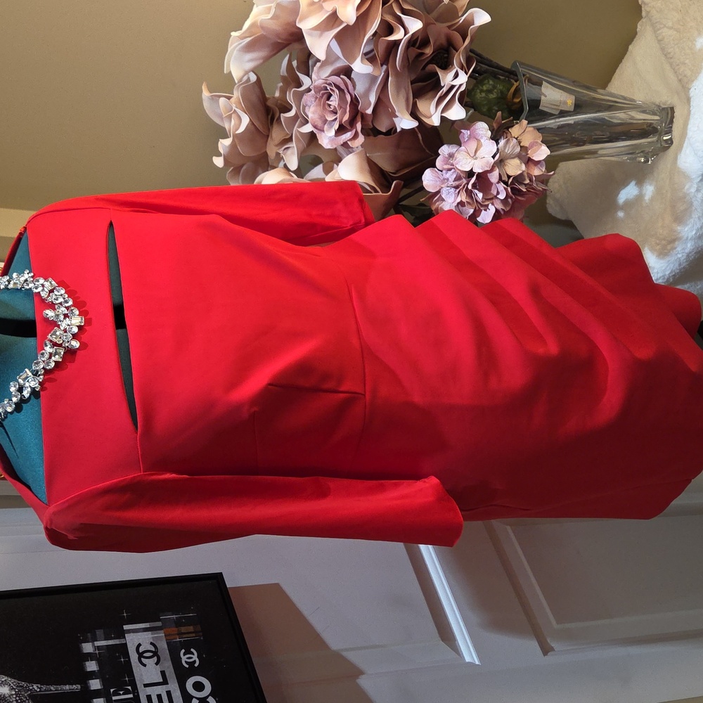 Nwot 14 Alex Evenings Red Long Sleeve Sheath Dress with Neck Cutout - Picture 5 of 17